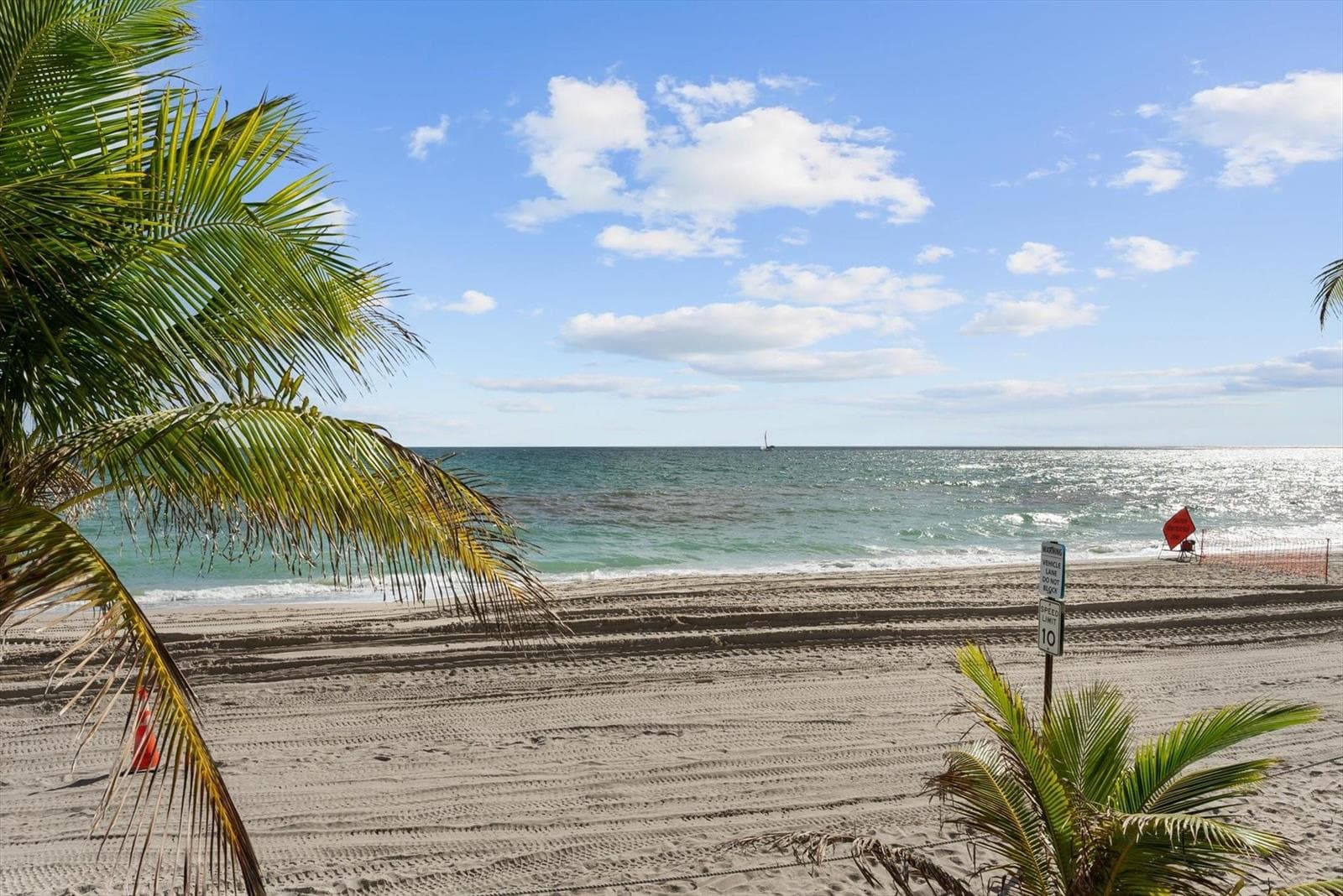 2030 S Ocean Drive 1626 photo 3