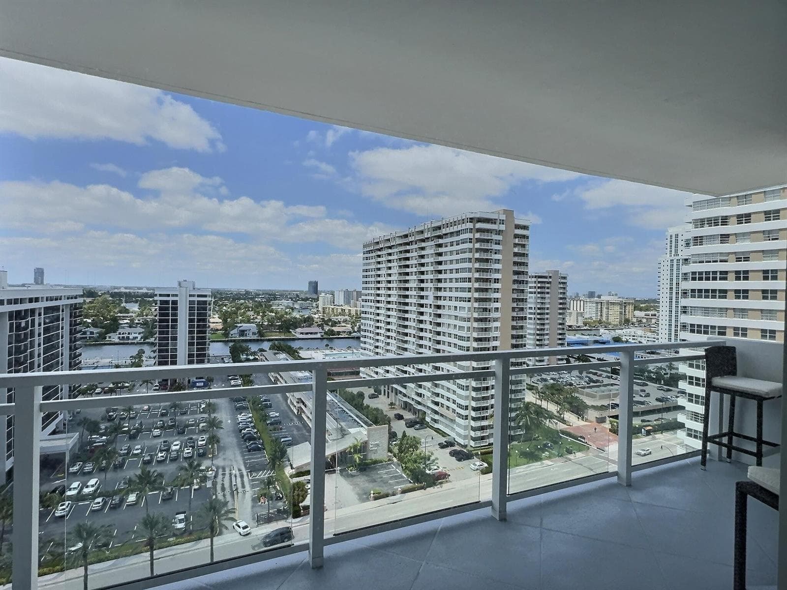 2030 S Ocean Drive 1626 photo 1