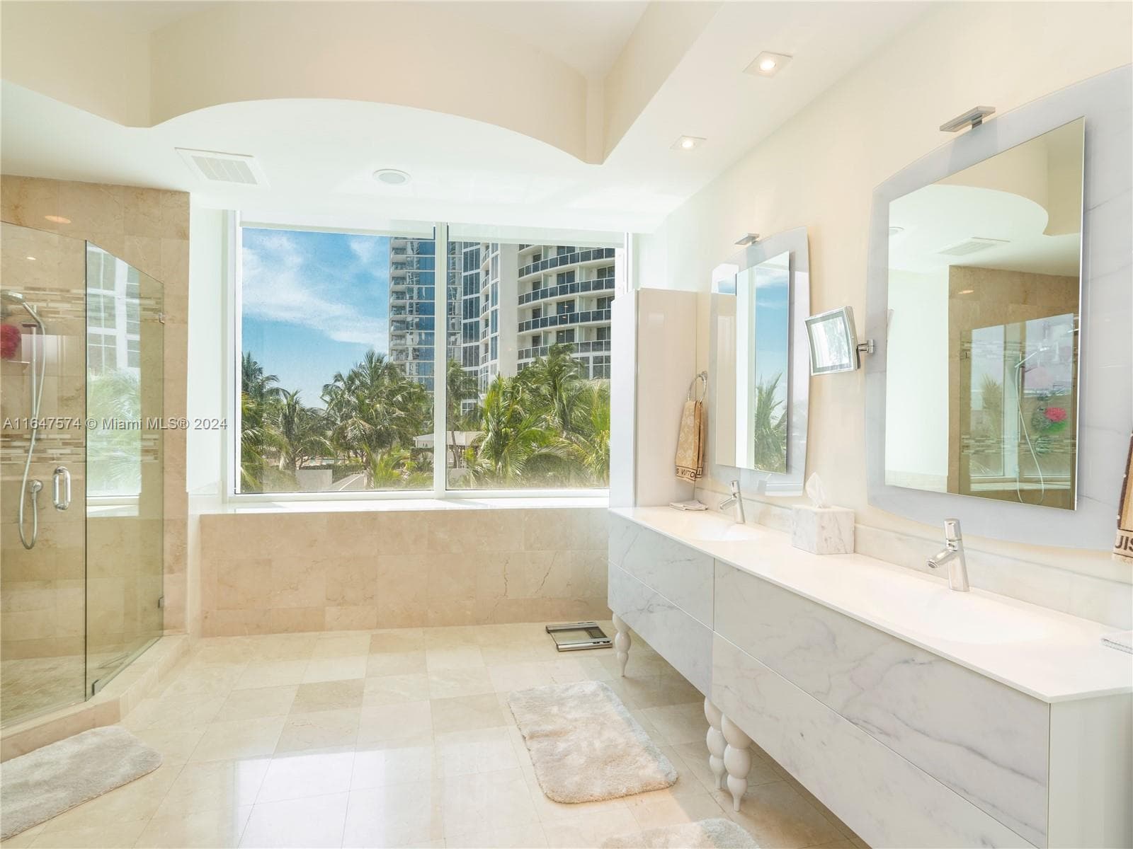 18101 Collins Ave 601 photo 8