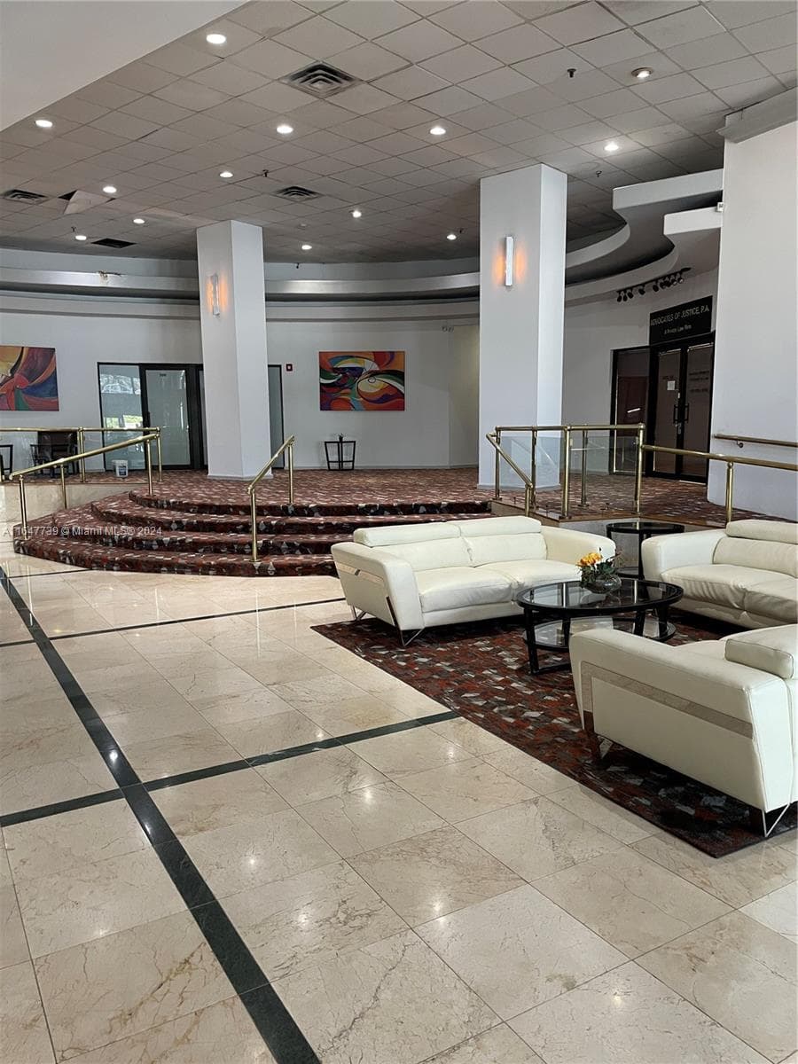 6345 Collins Ave 614 photo 3