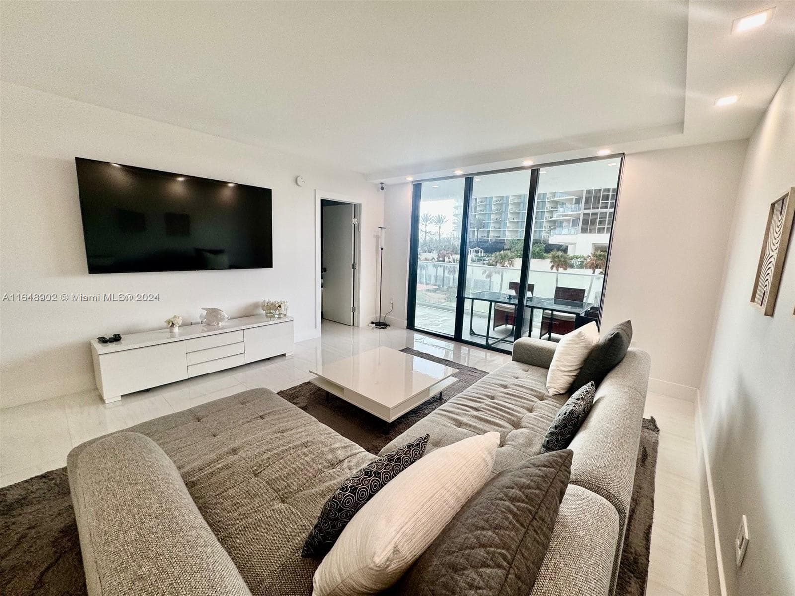 9801 Collins Ave 5U photo 17