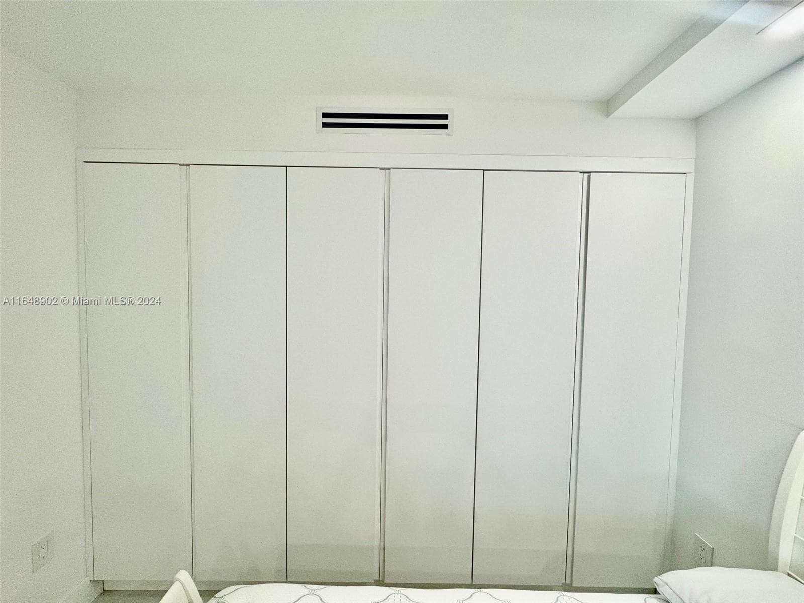 9801 Collins Ave 5U photo 18