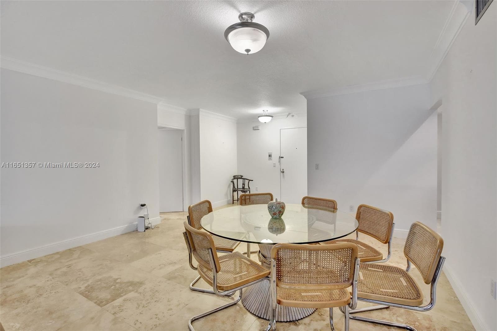 9801 Collins Ave 3T photo 12