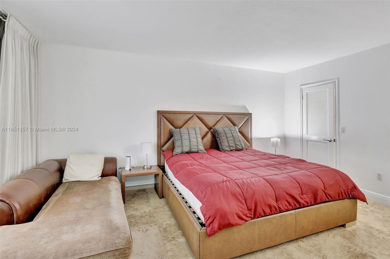9801 Collins Ave 3T photo 20