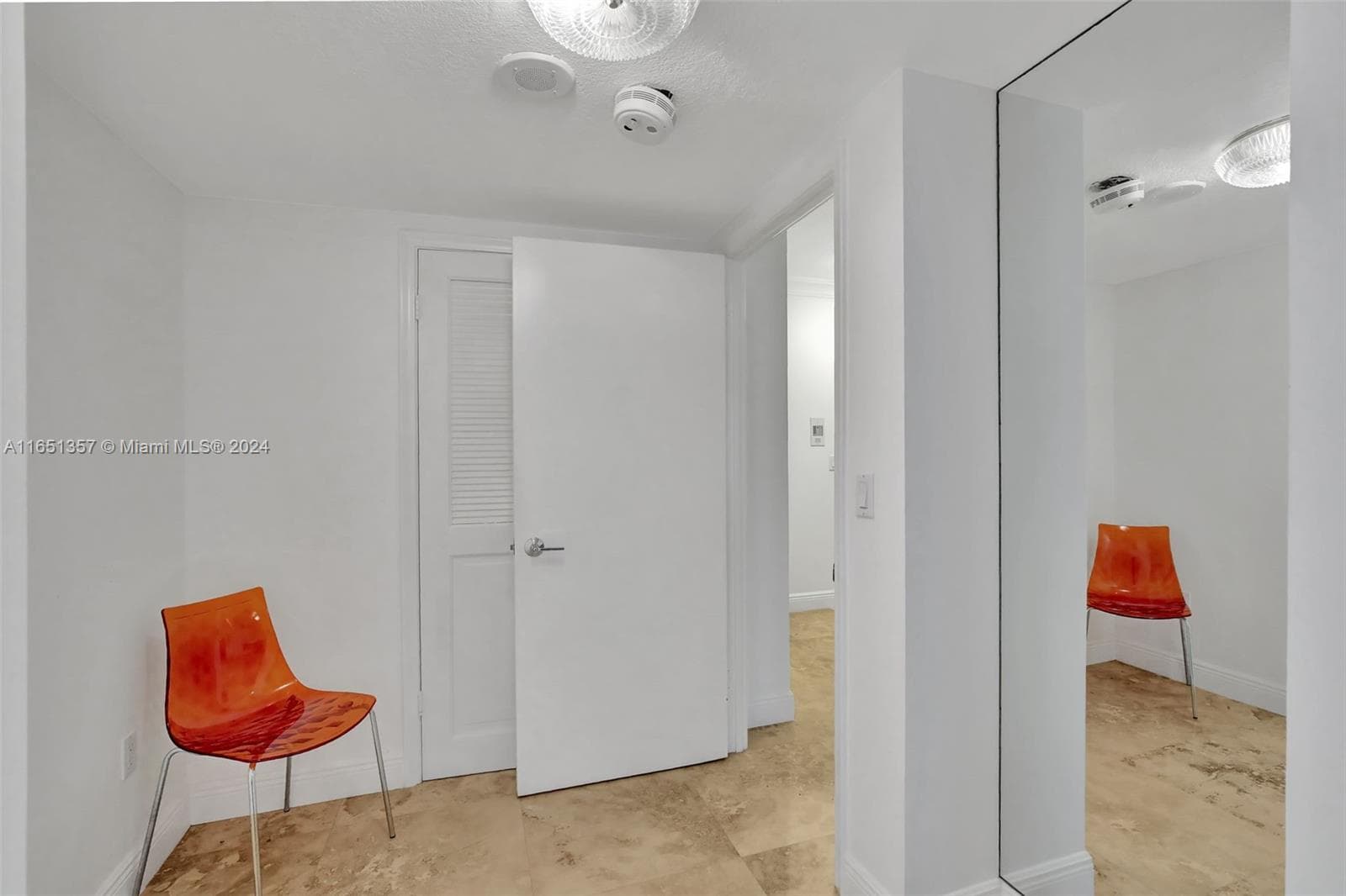 9801 Collins Ave 3T photo 24