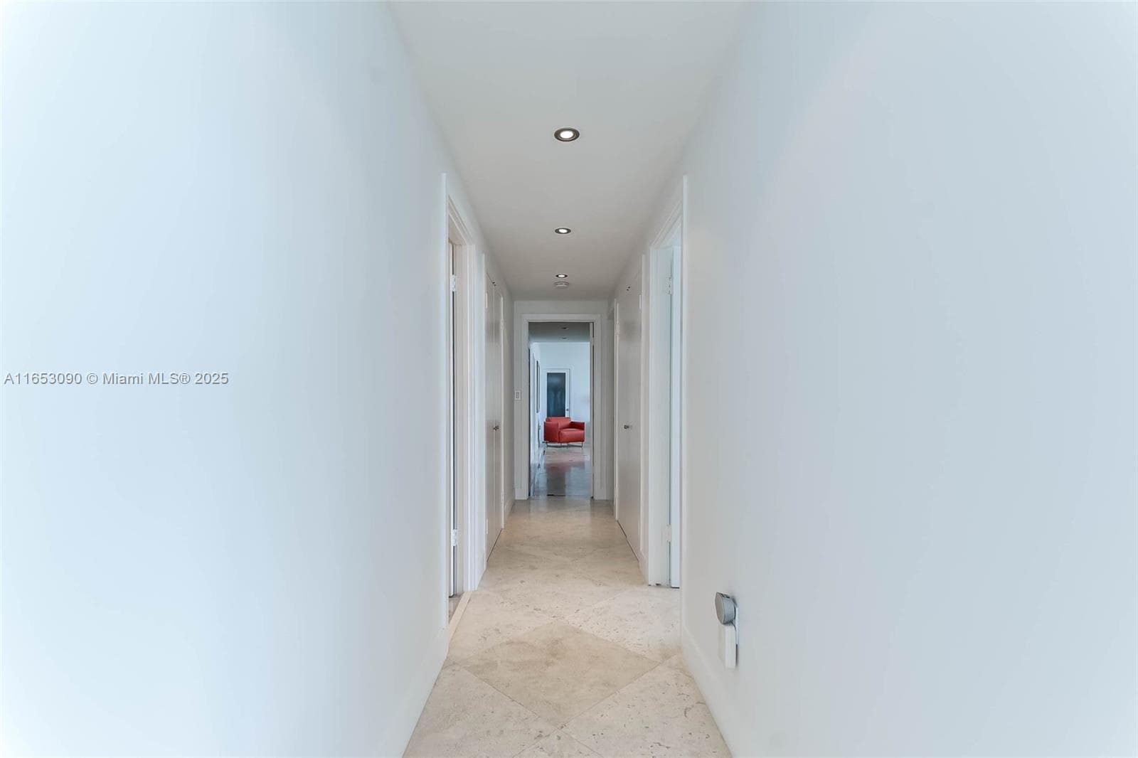 5640 Collins Ave 6D photo 23