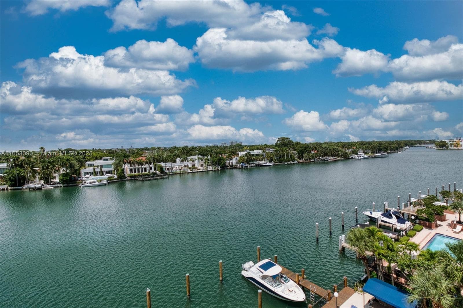 5640 Collins Ave 6D photo 2