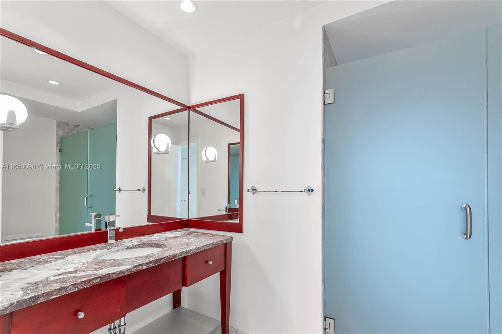 5640 Collins Ave 6D photo 18