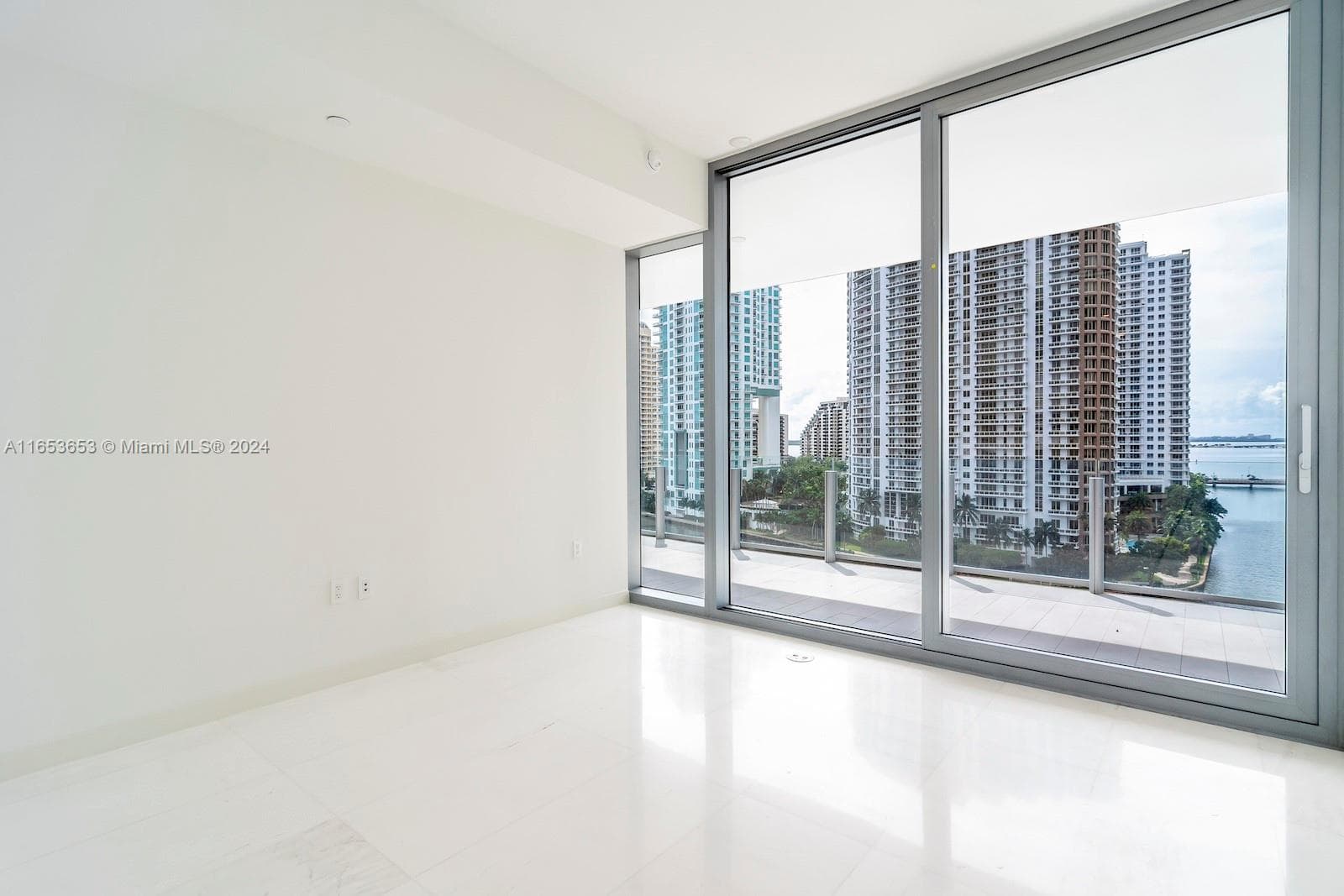 300 Biscayne Blvd Way 902 photo 18
