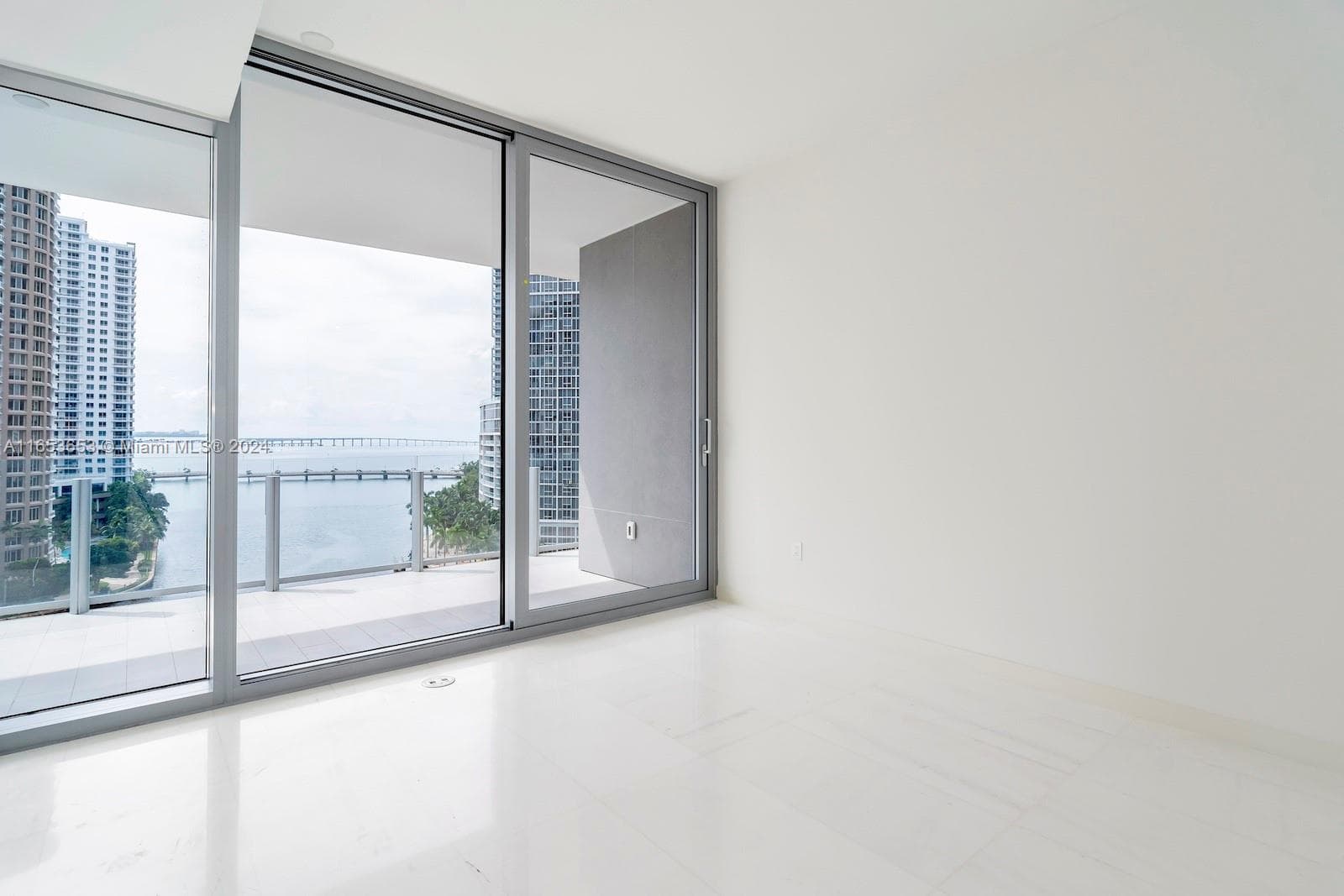 300 Biscayne Blvd Way 902 photo 19