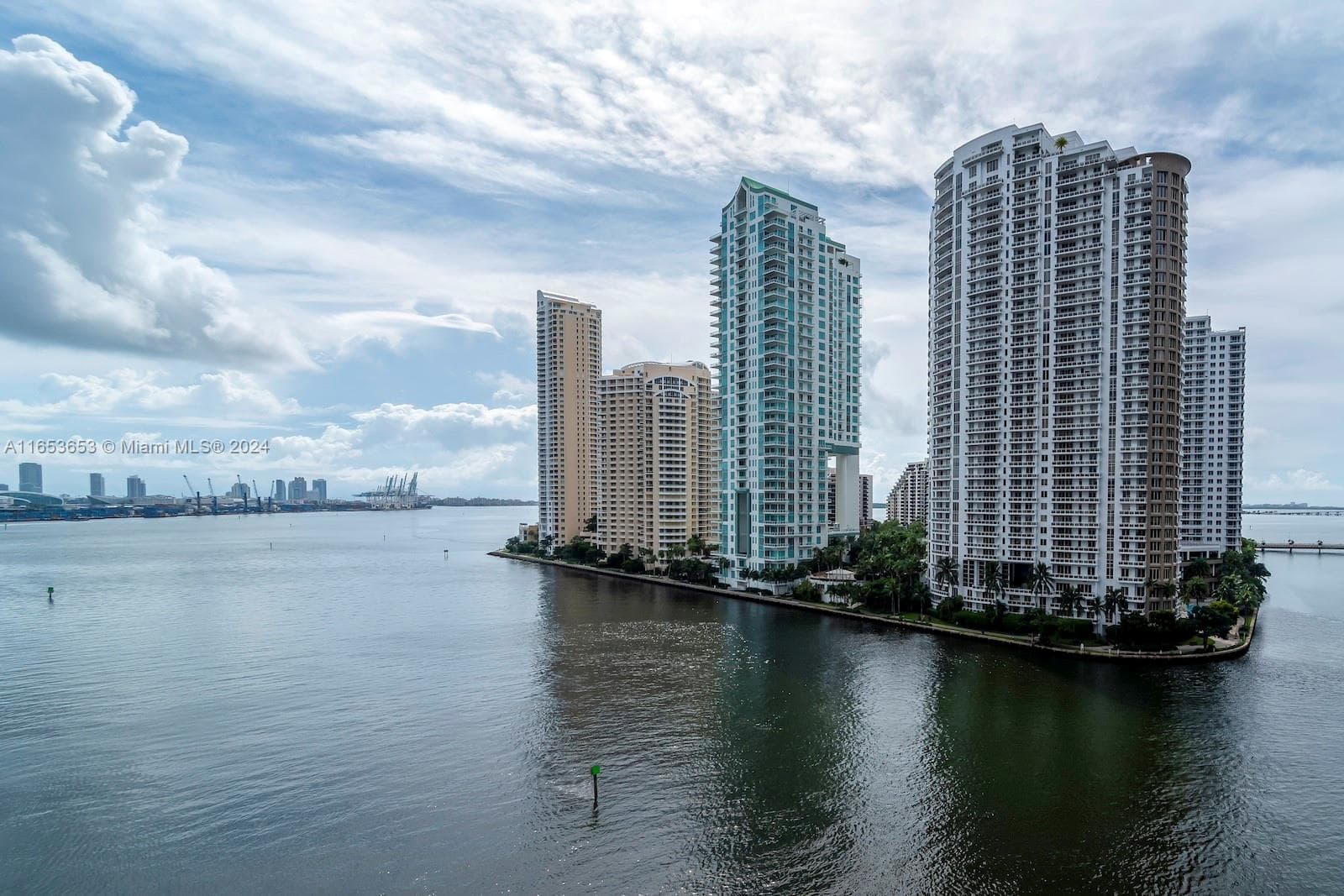 300 Biscayne Blvd Way 902 photo 4