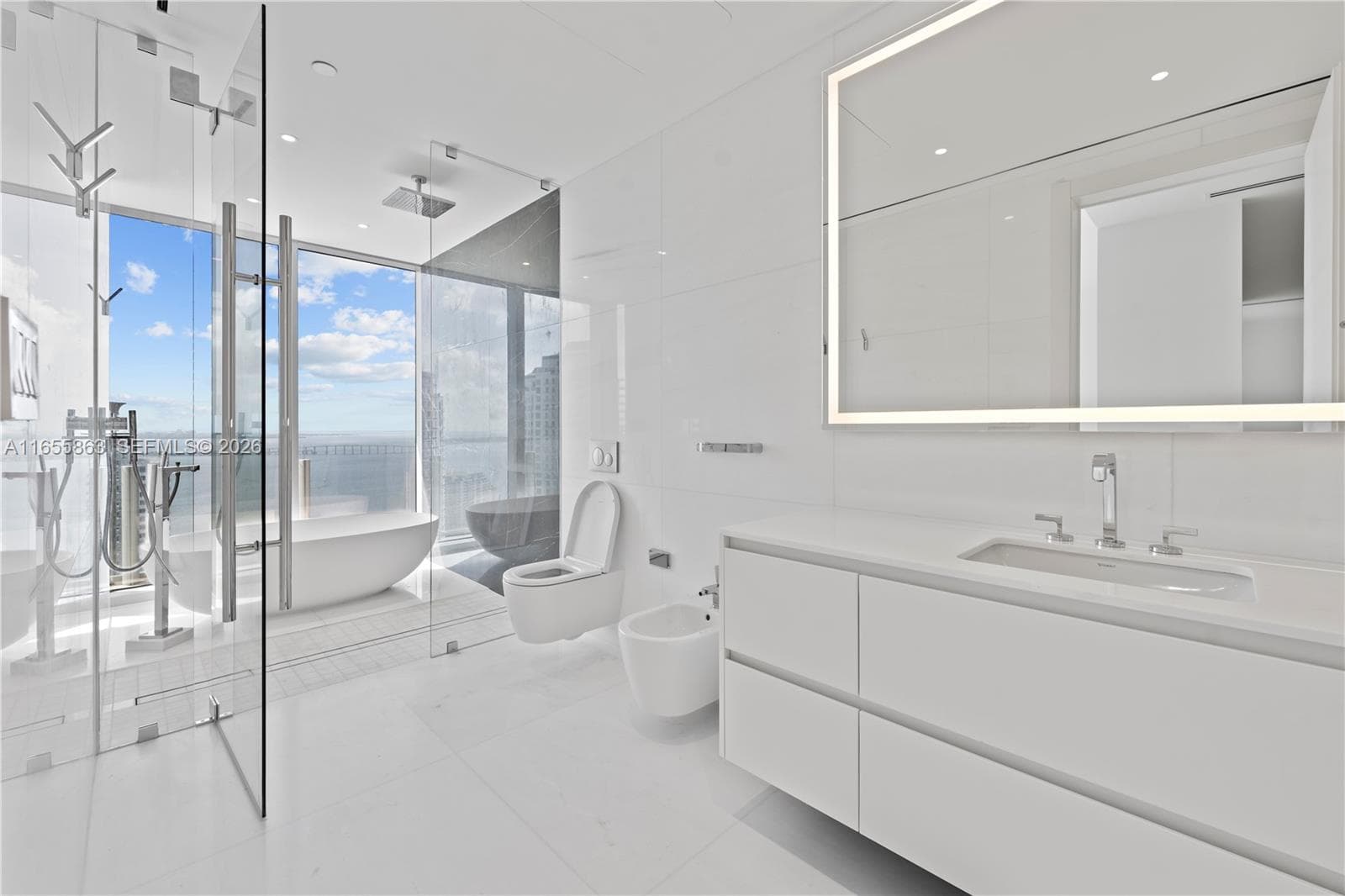 300 Biscayne Blvd Way 3201 photo 13