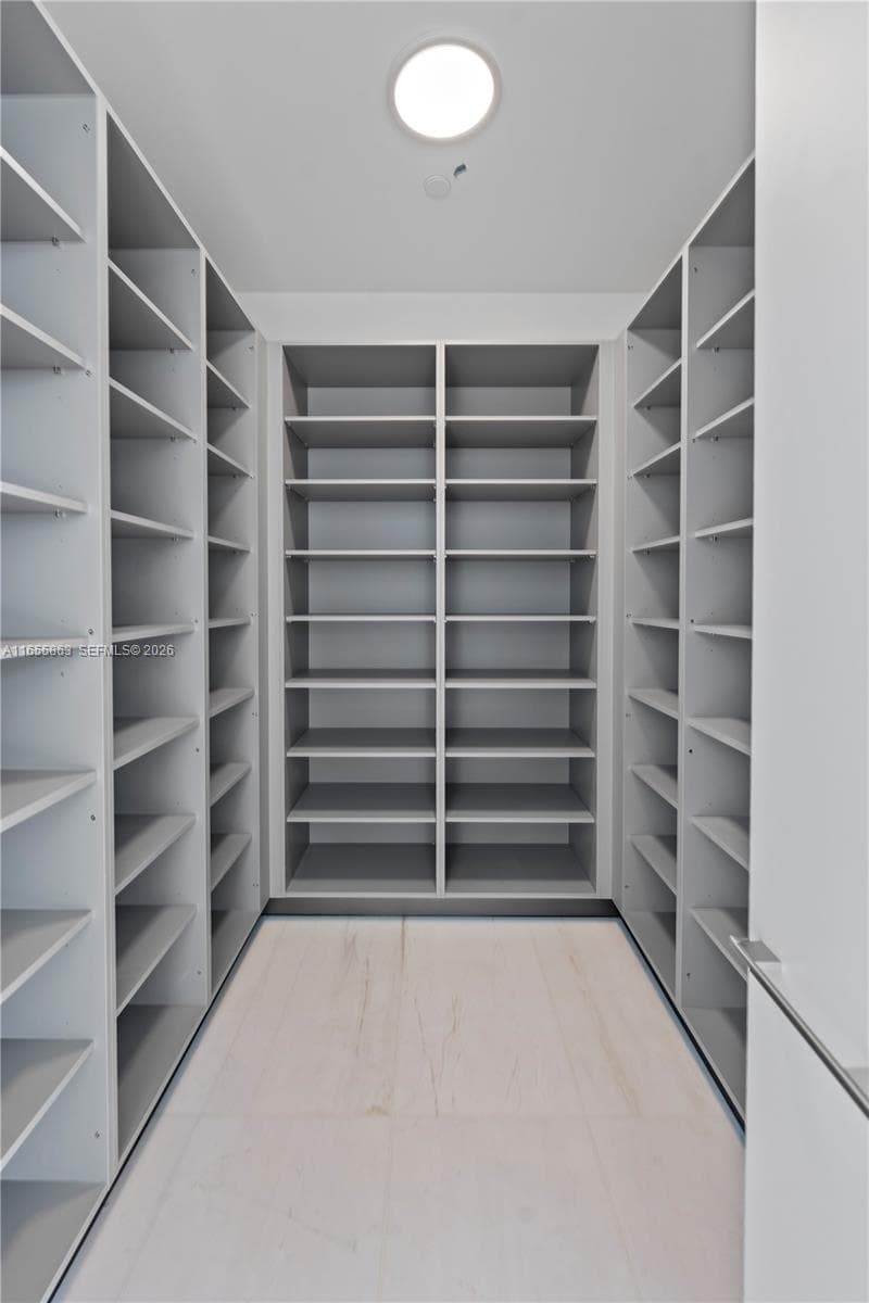 300 Biscayne Blvd Way 3201 photo 9