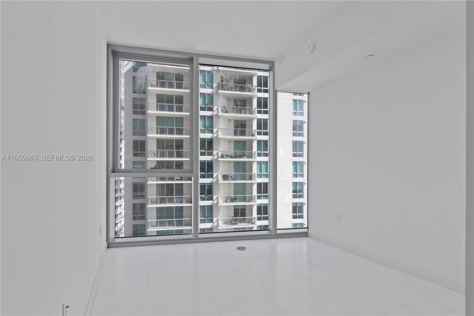 300 Biscayne Blvd Way 3201 photo 24