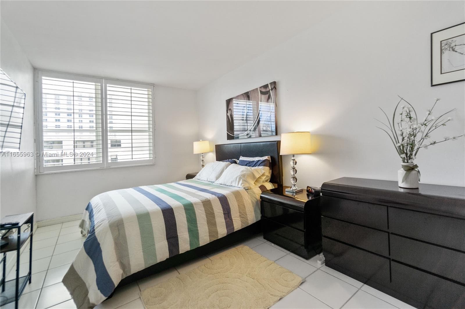 100 Lincoln Rd 924 photo 9