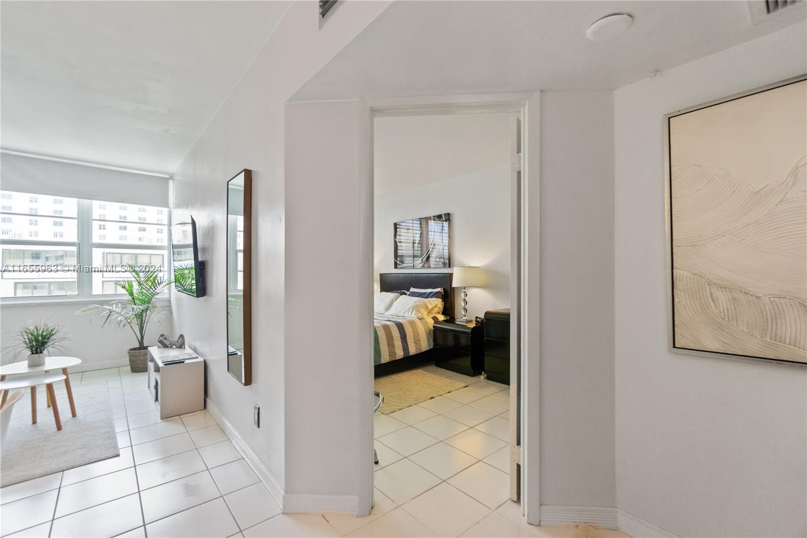 100 Lincoln Rd 924 photo 4