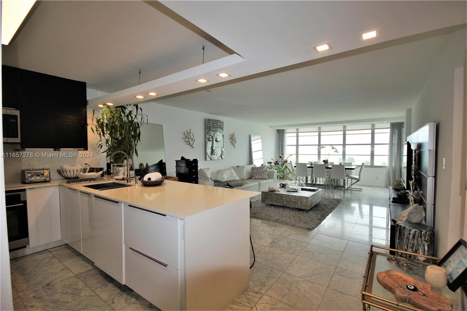 5151 Collins Ave 933 photo 6