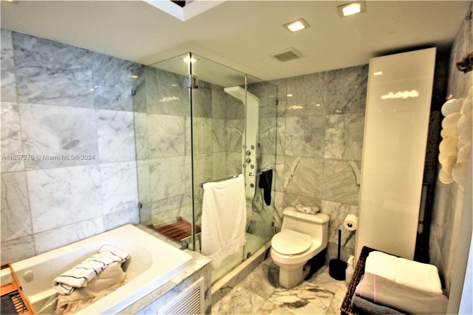 5151 Collins Ave 933 photo 12