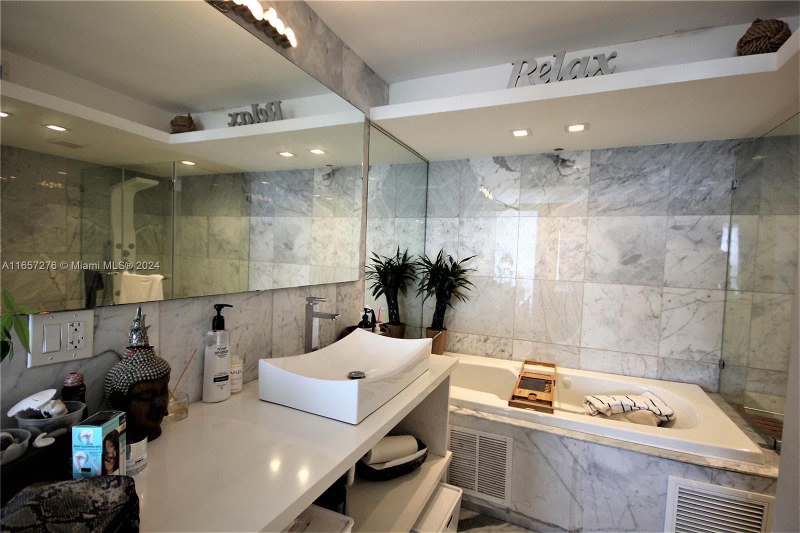 5151 Collins Ave 933 photo 11