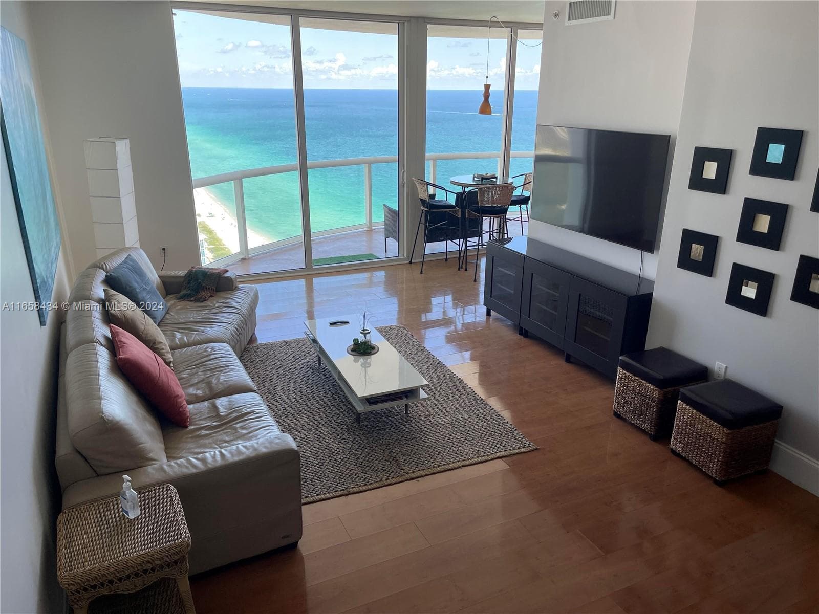 6365 Collins Ave 4209 photo 9