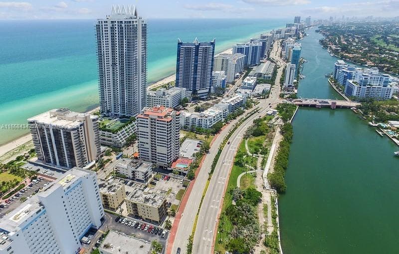 6365 Collins Ave 4209 photo 8