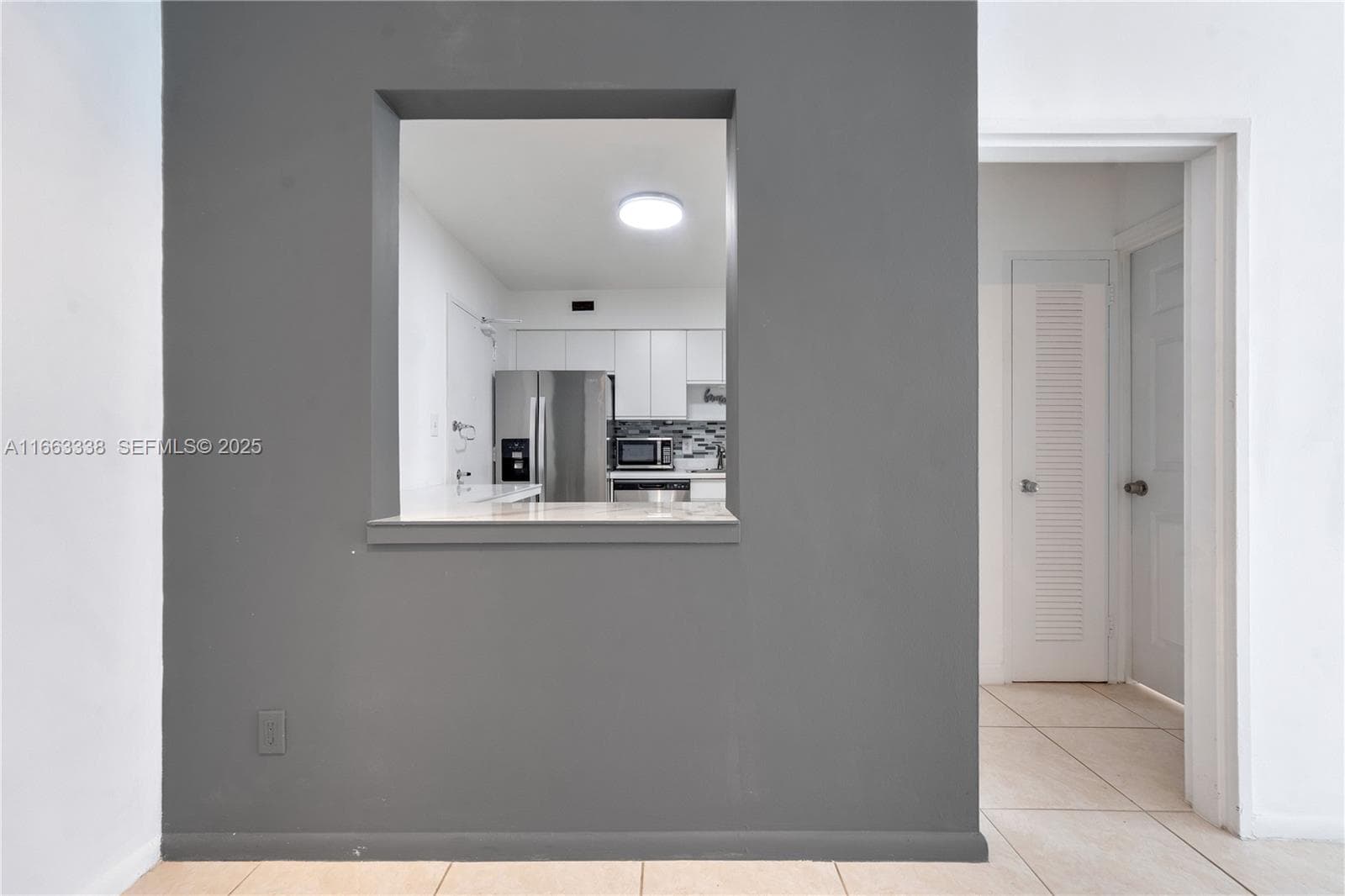 5151 Collins Ave 925 photo 9