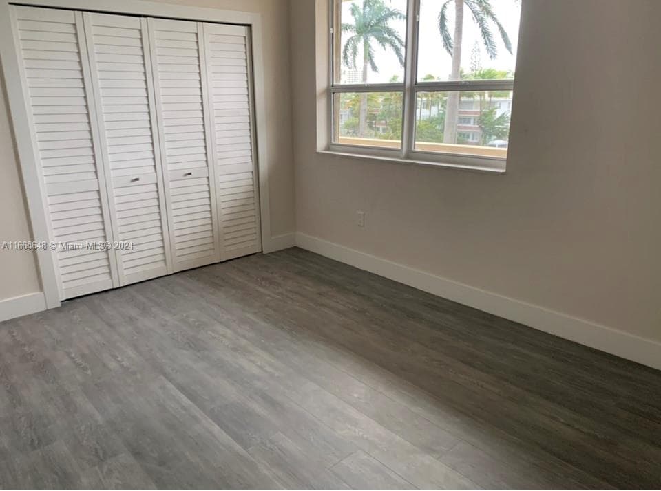 10185 Collins Ave 406 photo 6