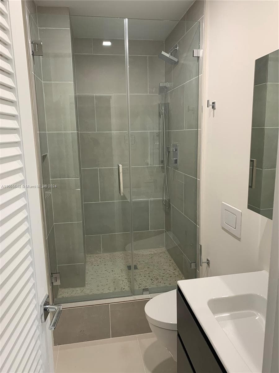 10185 Collins Ave 406 photo 15