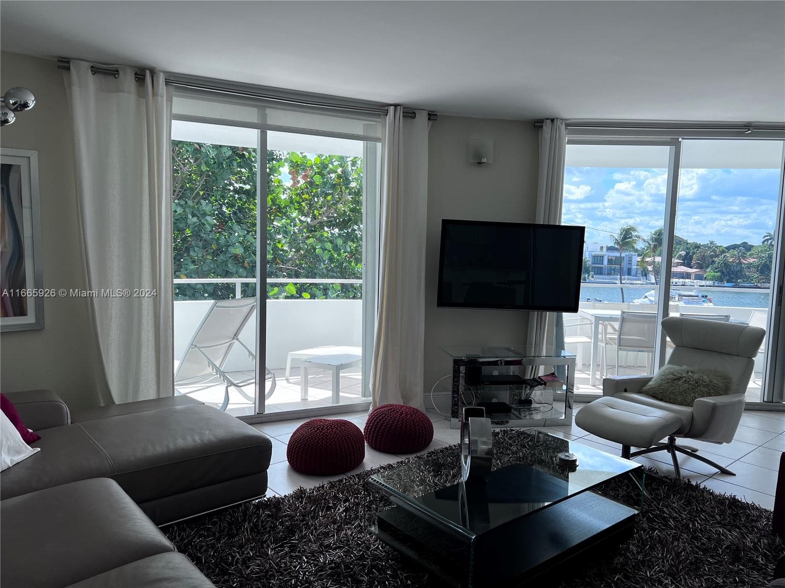 5161 Collins Ave 405 photo 13