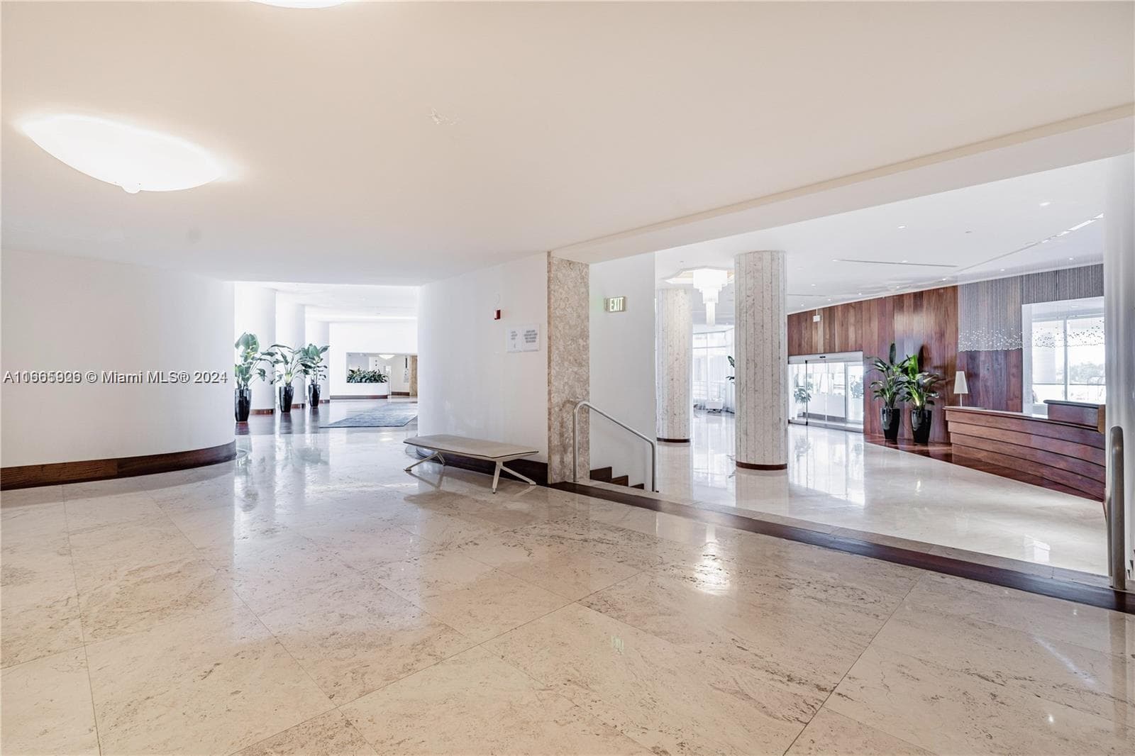 5161 Collins Ave 405 photo 8
