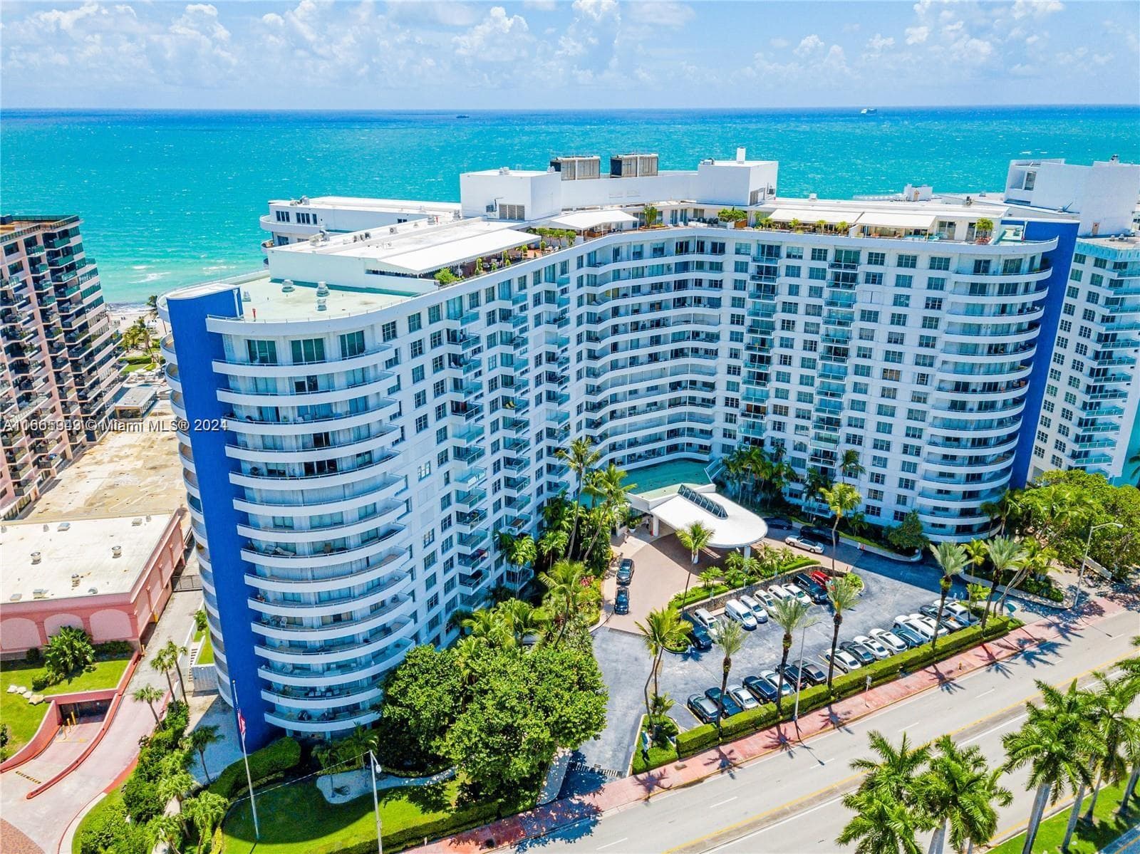 5161 Collins Ave 505 photo 4