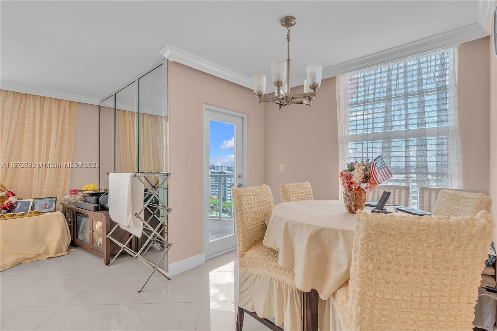 1301 NE Miami Gardens Dr 1225W photo 6
