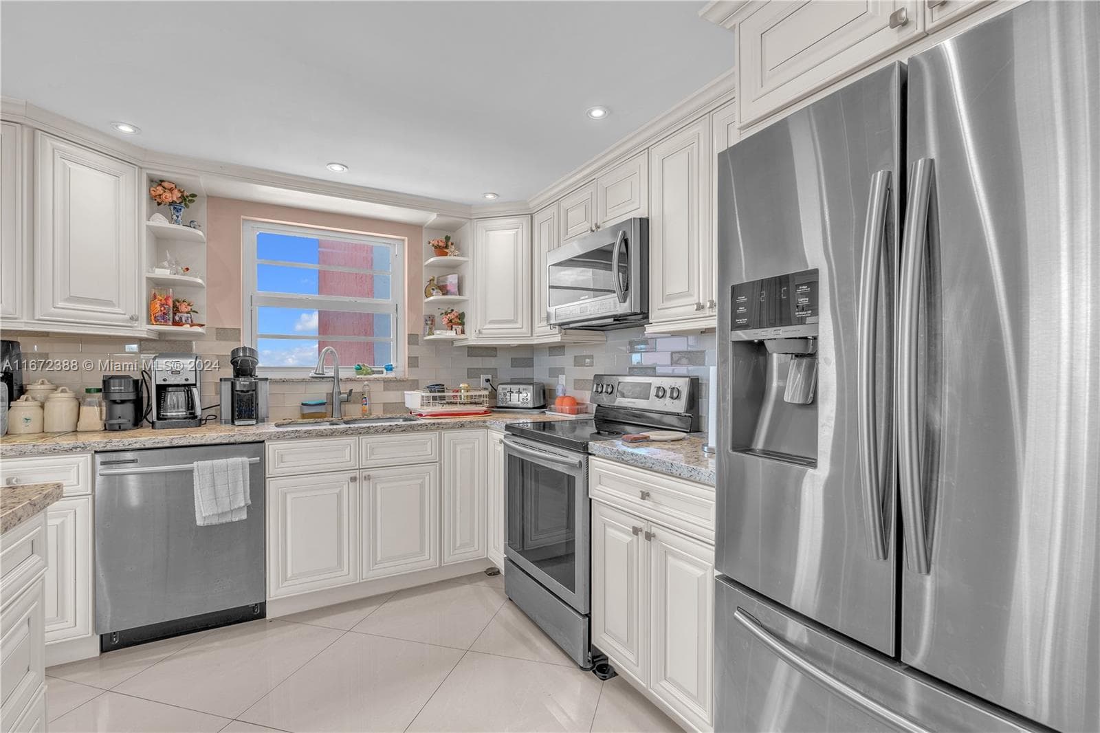 1301 NE Miami Gardens Dr 1225W photo 7