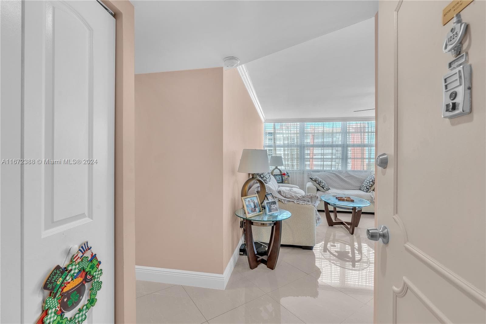 1301 NE Miami Gardens Dr 1225W photo 3