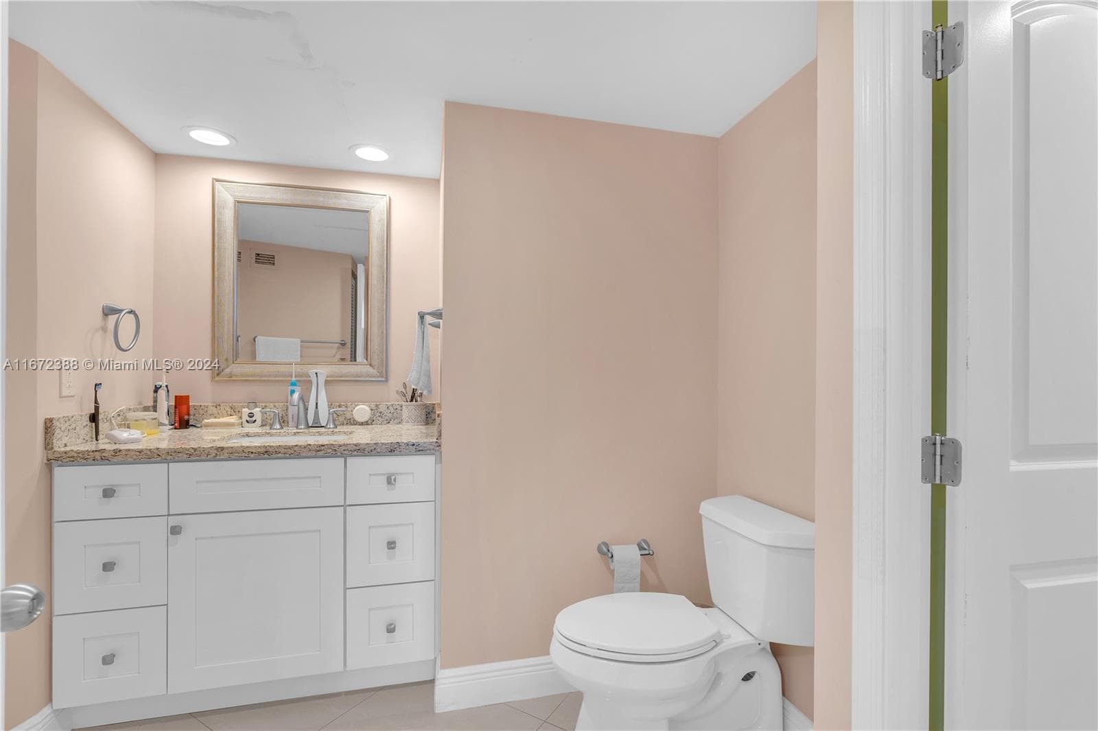 1301 NE Miami Gardens Dr 1225W photo 10