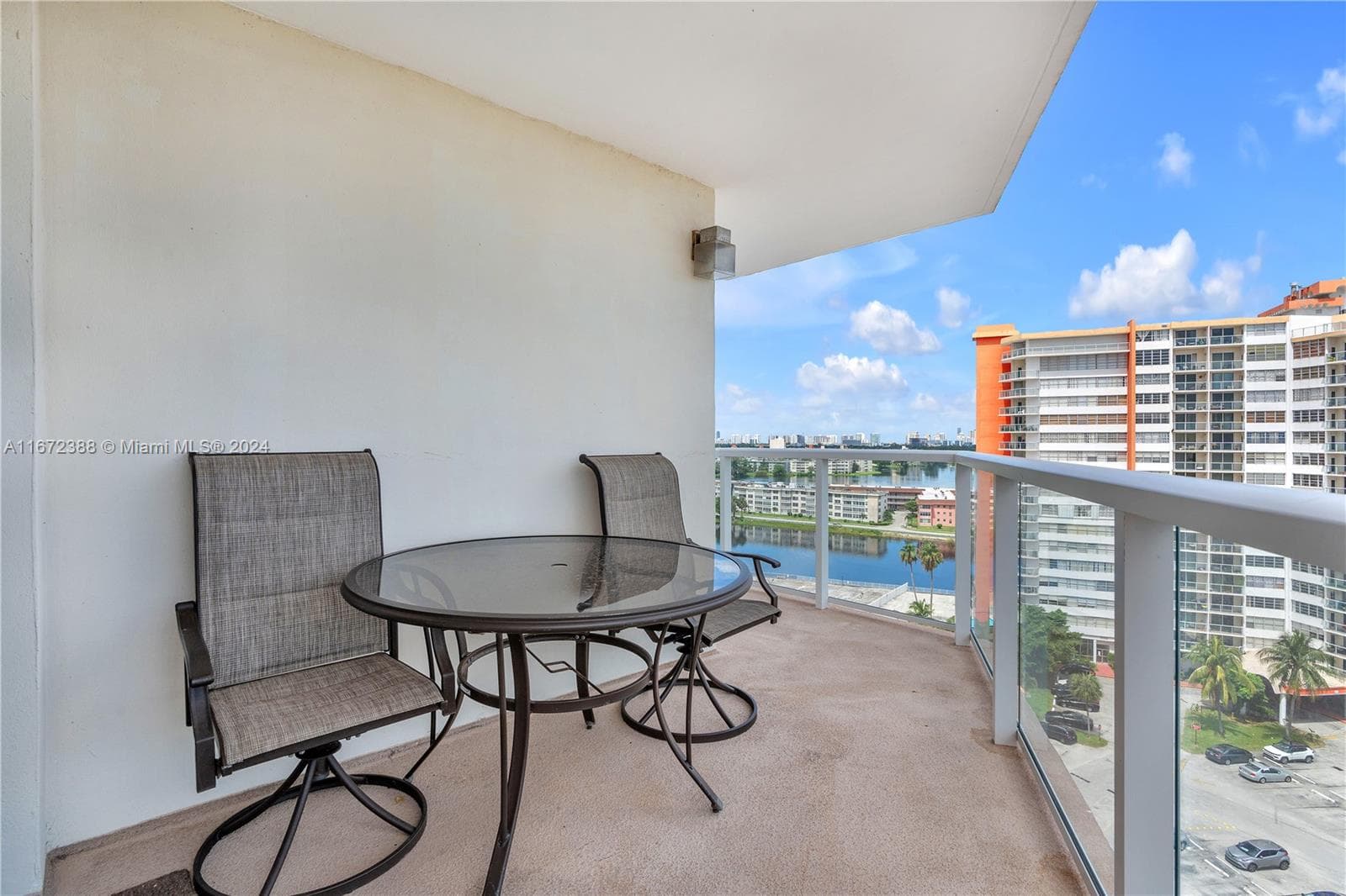 1301 NE Miami Gardens Dr 1225W photo 18