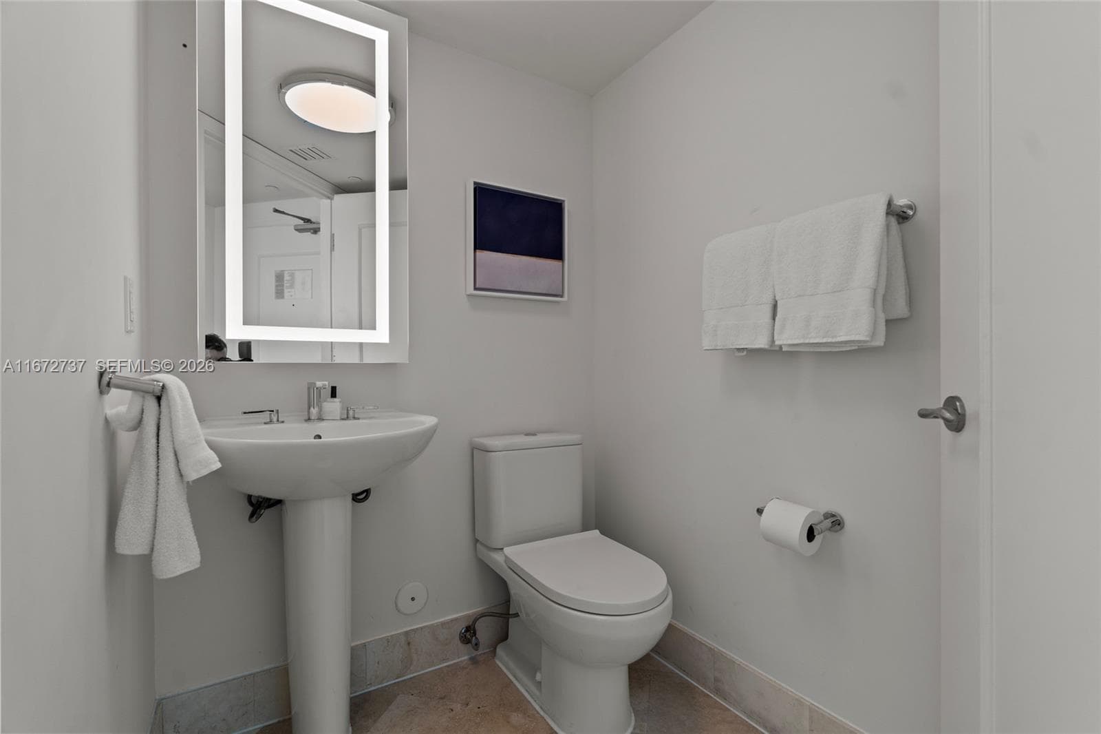 4401 Collins Ave 3202/3204 photo 23