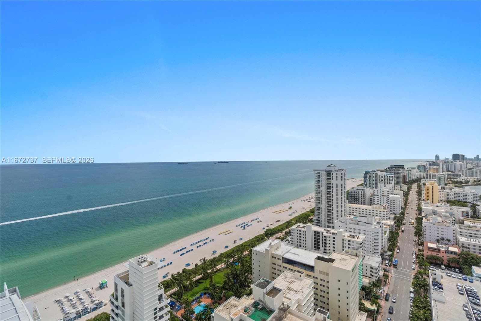 4401 Collins Ave 3202/3204 photo 7