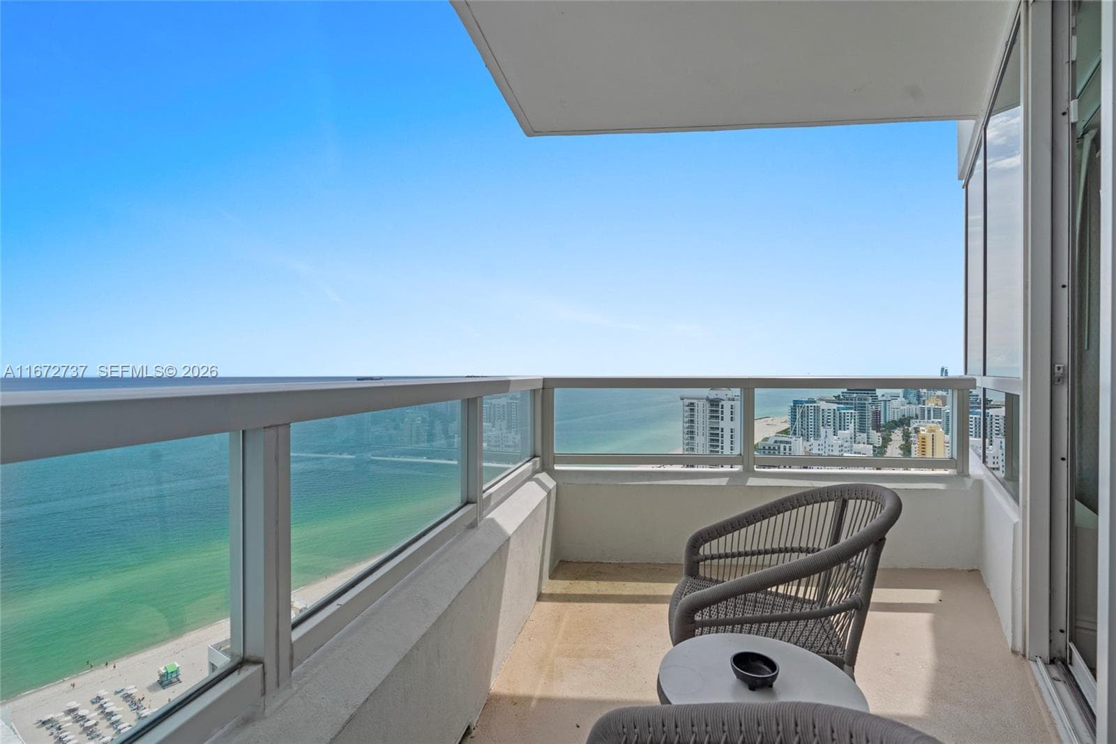 4401 Collins Ave 3202/3204 photo 3