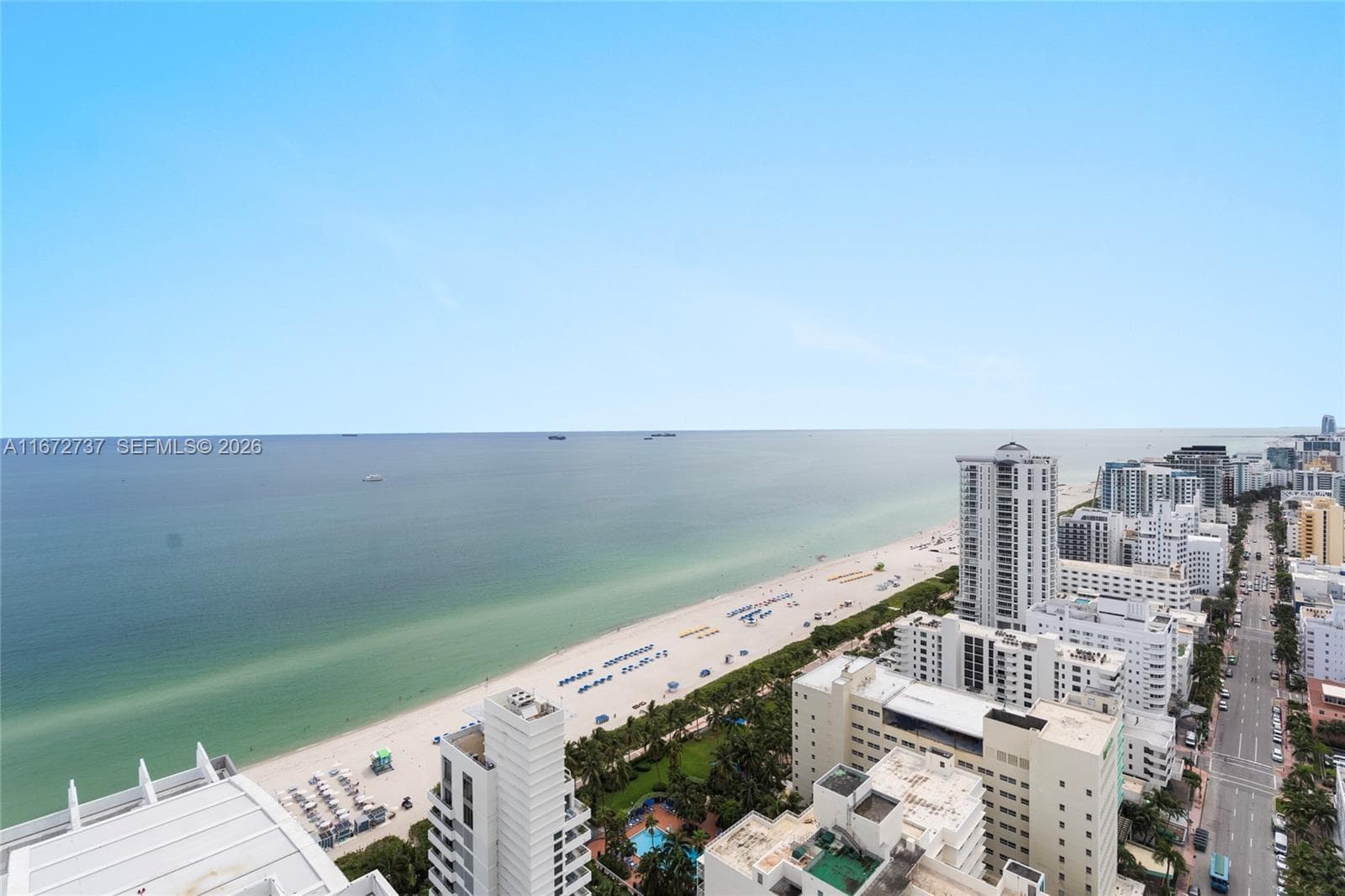 4401 Collins Ave 3202/3204 photo 10