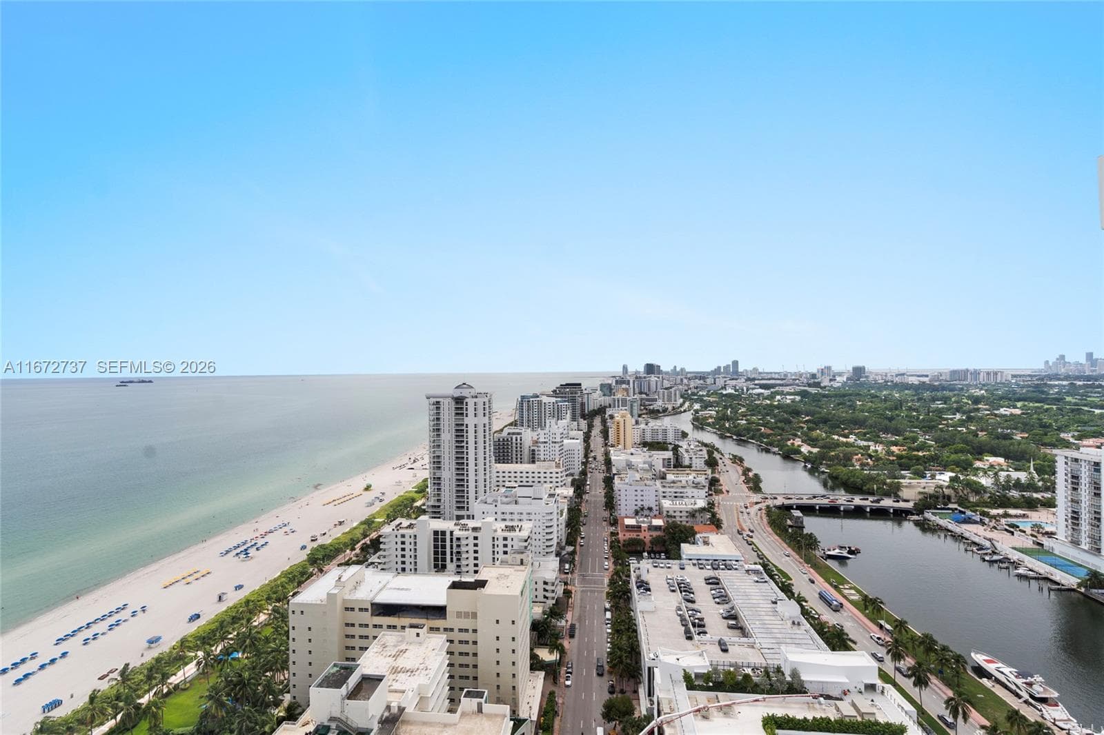 4401 Collins Ave 3202/3204 photo 11