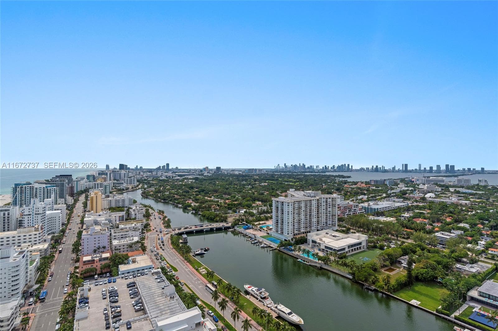 4401 Collins Ave 3202/3204 photo 8