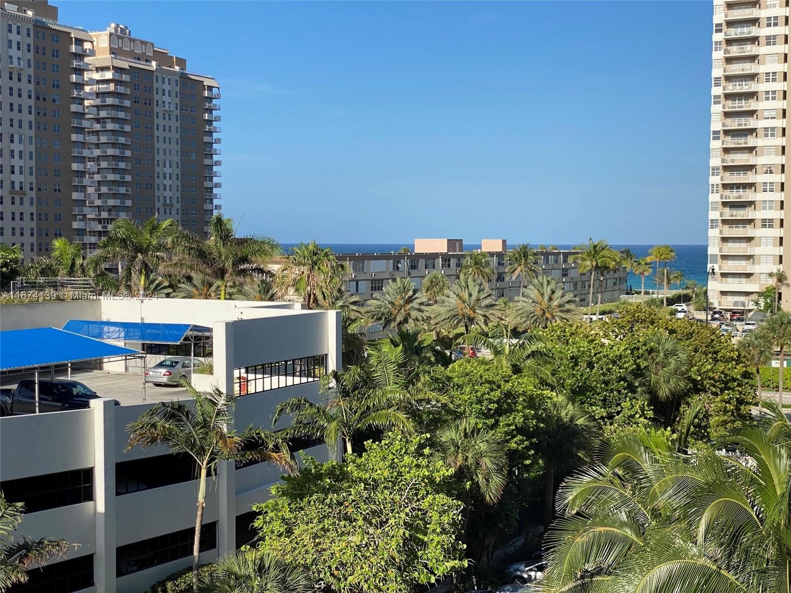 1965 S Ocean Dr 4D photo 22