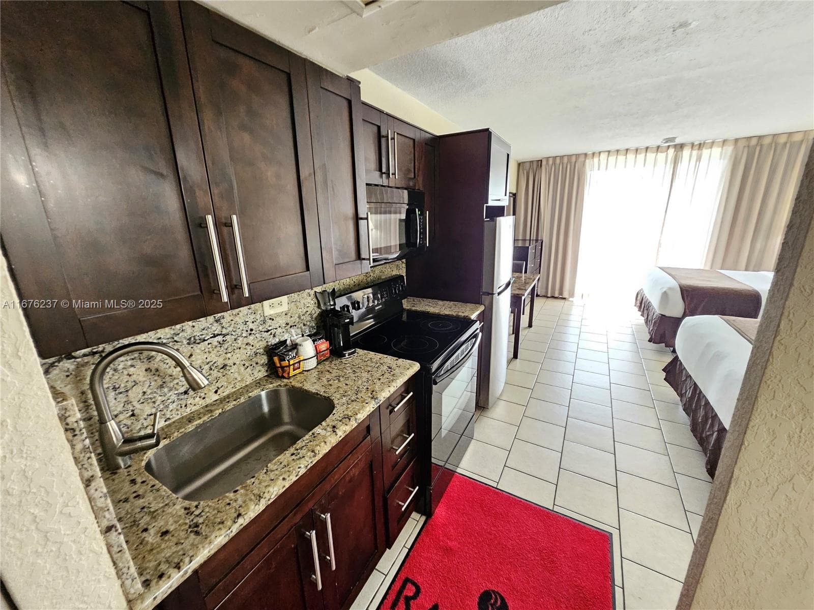 19201 Collins Ave 237 photo 5