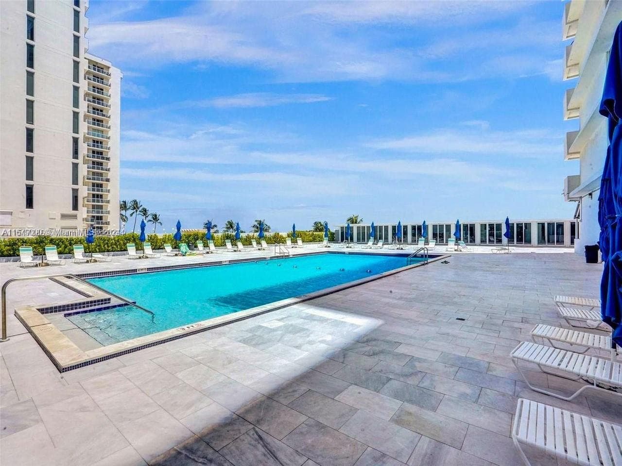 5601 Collins Ave 1605 photo 18
