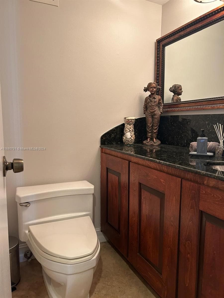 100 Lincoln Rd 608 photo 9