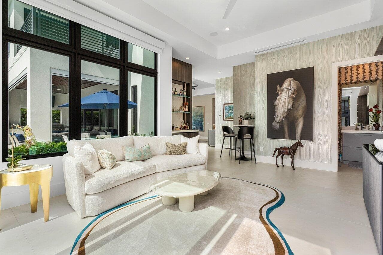 680 NE Marine Drive N photo 12