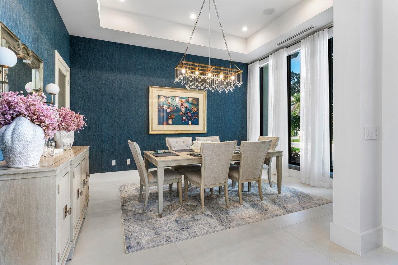 680 NE Marine Drive N photo 15