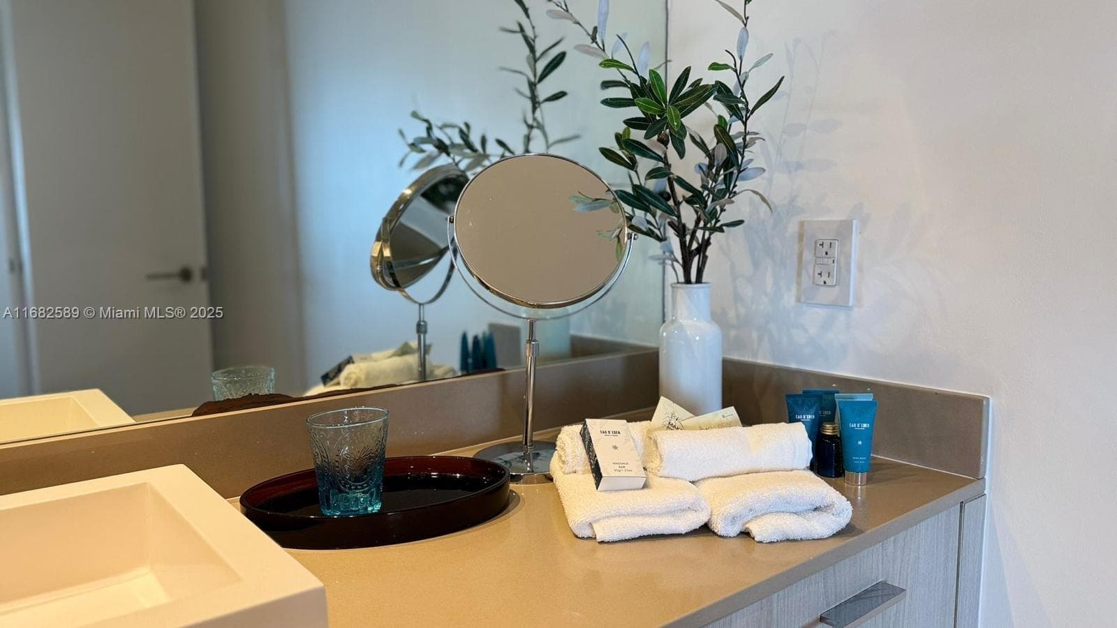 4111 S Ocean Dr 3312 photo 13