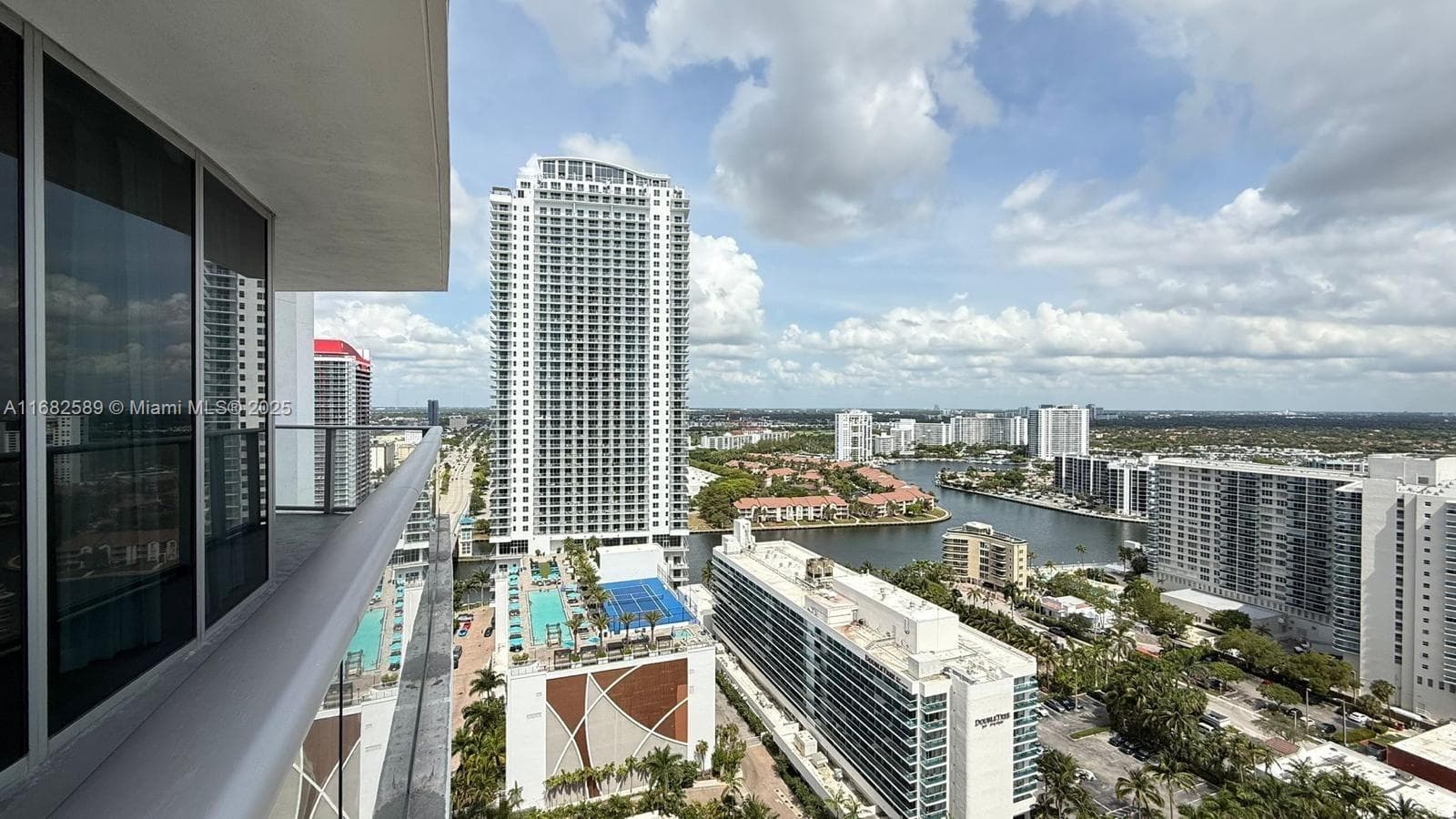 4111 S Ocean Dr 3312 photo 11